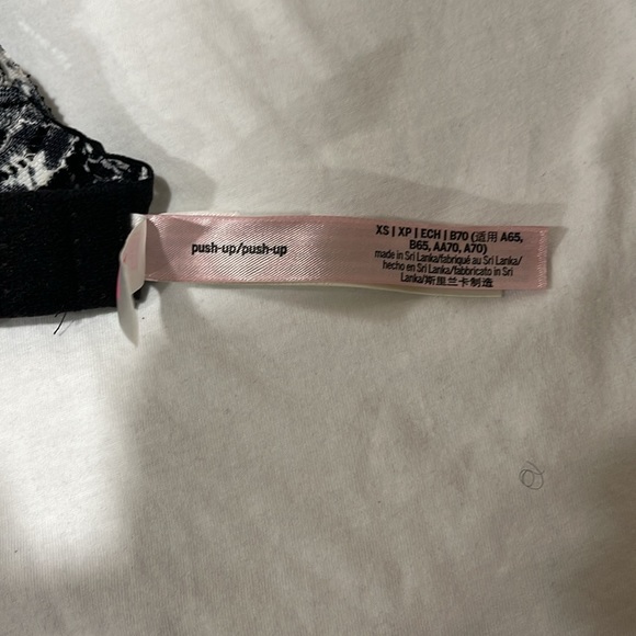 Victoria's Secret (pink Lace ) Push-Up Bra Size S - Picture 6 of 6